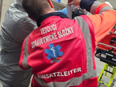 Biohazard tým ZZS JčK převážel pacienta s podezřením na VNN
